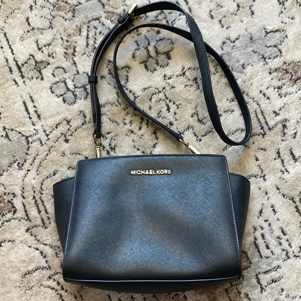 Black Michael Kors Purse